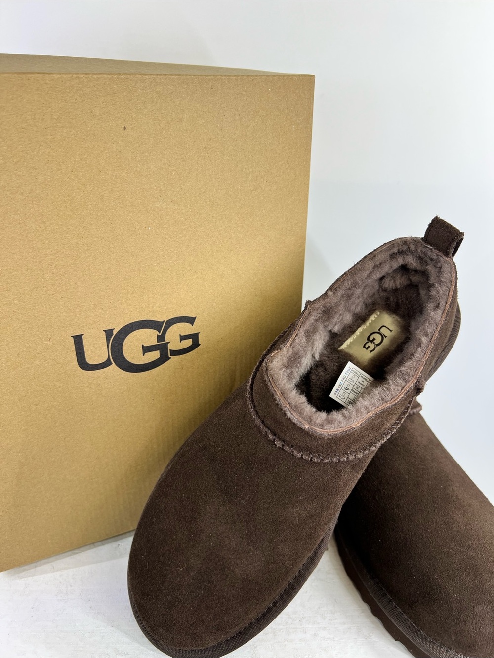 NEW UGG Classic Micro Dark Brown Boots Slippers Woman’s Size 9 Slip on fall